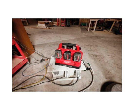 Зарядное устройство для аккумуляторов инструмента Milwaukee M18 PC6 EU (4932480162), изображение 9 Зарядное устройство для аккумуляторов инструмента Milwaukee M18 PC6 EU (4932480162), изображение 9