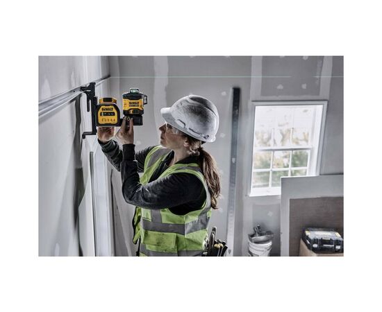 Лазерный нивелир DeWALT линейный 10.8/12/18В XR Li-Ion, зеленый луч, 1x2Ah 18V, TSTAK (DCE089D1G18), изображение 10 Лазерный нивелир DeWALT линейный 10.8/12/18В XR Li-Ion, зеленый луч, 1x2Ah 18V, TSTAK (DCE089D1G18), изображение 10