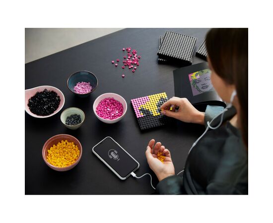 Конструктор LEGO Art Мэрилин Монро Энди Уорхола 3332 детали (31197), изображение 11 Конструктор LEGO Art Мэрилин Монро Энди Уорхола 3332 детали (31197), изображение 11