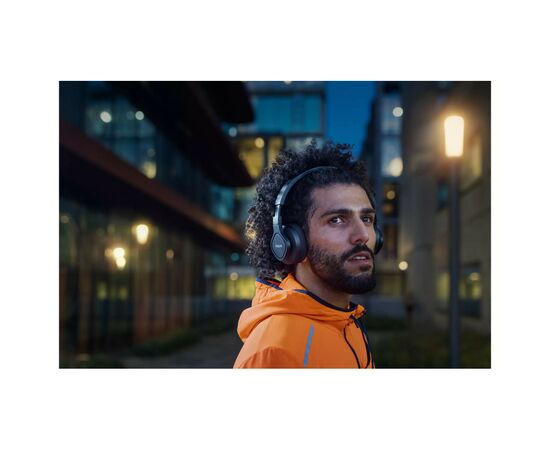Наушники Philips TAA4216 Over-ear IP55 Wireless Black (TAA4216BK/00), изображение 5 Наушники Philips TAA4216 Over-ear IP55 Wireless Black (TAA4216BK/00), изображение 5