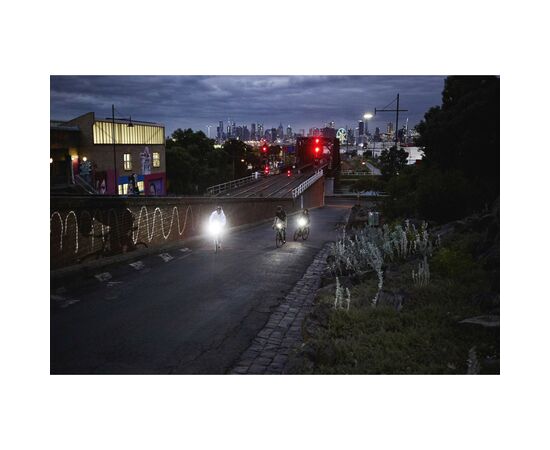 Передняя велофара Knog PWR Rider 450 Lumens (12057), изображение 11 Передняя велофара Knog PWR Rider 450 Lumens (12057), изображение 11