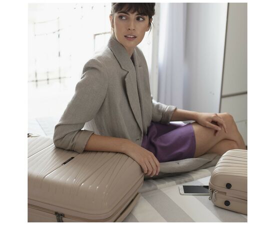 Чемодан Gabol Kiba (L) Beige (122047-006)/(122001-006) (930304), изображение 11 Чемодан Gabol Kiba (L) Beige (122047-006)/(122001-006) (930304), изображение 11
