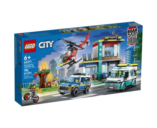 Конструктор LEGO City Центр управления спасательным транспортом 706 деталей (60371)