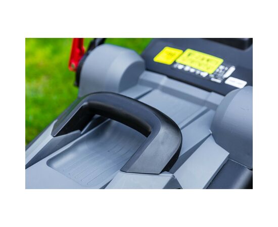 Газонокосилка Graphite 1500Вт, 36см, 35л, 20-50мм, 10.1кг (59G474), изображение 12 Газонокосилка Graphite 1500Вт, 36см, 35л, 20-50мм, 10.1кг (59G474), изображение 12