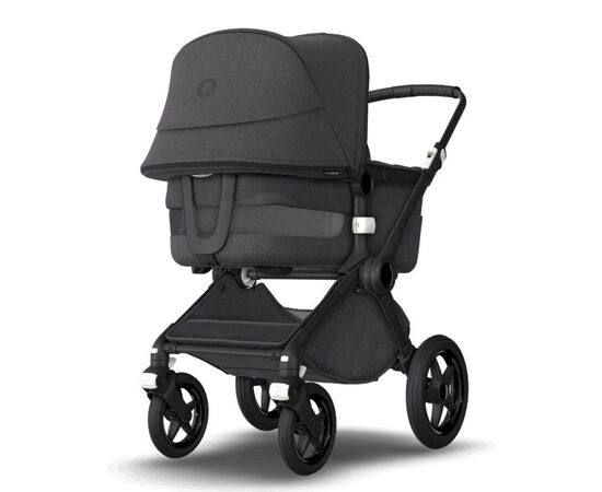 Коляска Bugaboo 2 в 1 Fox 3 Mineral Black - Washed Black (2306010034), изображение 4 Коляска Bugaboo 2 в 1 Fox 3 Mineral Black - Washed Black (2306010034), изображение 4