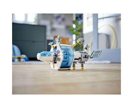 Конструктор LEGO City Місячна Космічна станція (60349), зображення 3