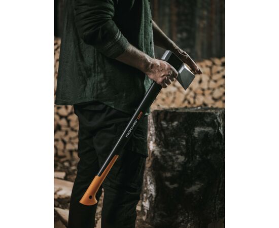Колун Fiskars Х25 77.4 см, 2400г (1015643), изображение 8 Колун Fiskars Х25 77.4 см, 2400г (1015643), изображение 8