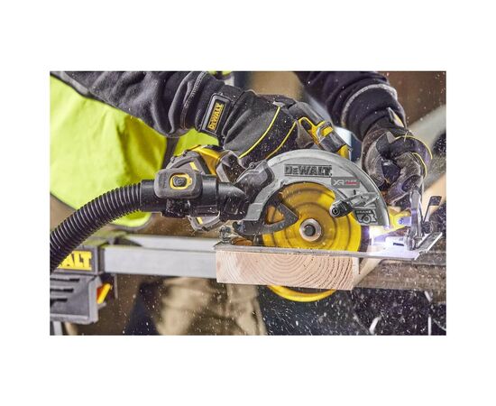 Дисковая пила DeWALT 18V XR Li-lon FLEXVOLT ADVANTAGE, диск 190х30 мм, TSTAK (без АКБ и ЗУ) (DCS573NT), изображение 7 Дисковая пила DeWALT 18V XR Li-lon FLEXVOLT ADVANTAGE, диск 190х30 мм, TSTAK (без АКБ и ЗУ) (DCS573NT), изображение 7