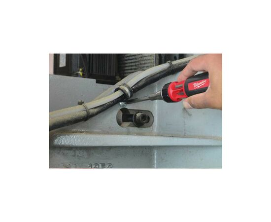 Отвертка Milwaukee с трещоткой 9 в 1 (4932471598), изображение 12 Отвертка Milwaukee с трещоткой 9 в 1 (4932471598), изображение 12