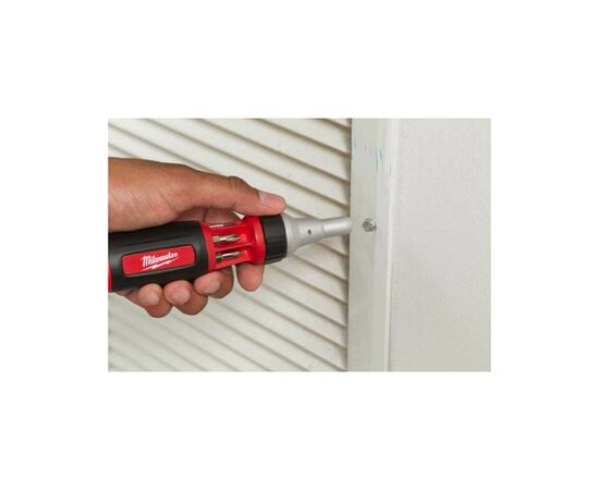 Отвертка Milwaukee с трещоткой 9 в 1 (4932471598), изображение 8 Отвертка Milwaukee с трещоткой 9 в 1 (4932471598), изображение 8