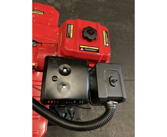 Культиватор Forte 1350 NEW (колеса 12", 9лс (121340), изображение 10 Культиватор Forte 1350 NEW (колеса 12", 9лс (121340), изображение 10