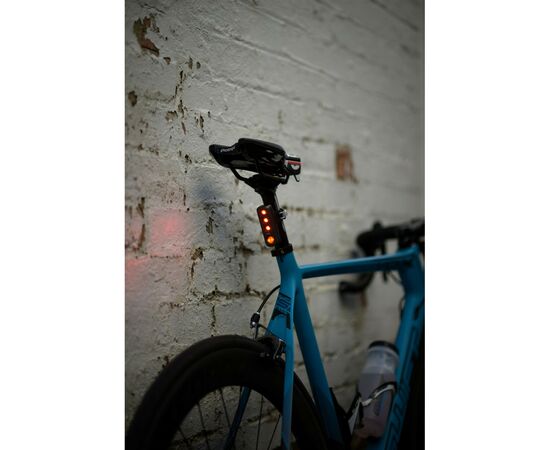 Задняя велофара Knog Blinder Road R70 70 Lumens Black (11756), изображение 12 Задняя велофара Knog Blinder Road R70 70 Lumens Black (11756), изображение 12