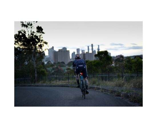 Задняя велофара Knog Blinder Road R70 70 Lumens Black (11756), изображение 4 Задняя велофара Knog Blinder Road R70 70 Lumens Black (11756), изображение 4