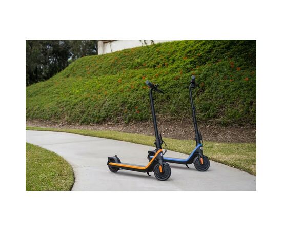 Электросамокат Segway Ninebot дитячий C2, помаранчевий (AA.10.04.01.0013), изображение 3 Электросамокат Segway Ninebot дитячий C2, помаранчевий (AA.10.04.01.0013), изображение 3