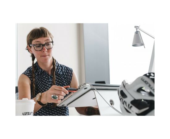 Задняя велофара Knog Plus Rear 20 Lumens Black (12142), изображение 7