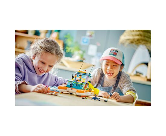 Конструктор LEGO Friends Човен морської рятувальної бригади 717 деталей (41734), зображення 11 Конструктор LEGO Friends Човен морської рятувальної бригади 717 деталей (41734), зображення 11