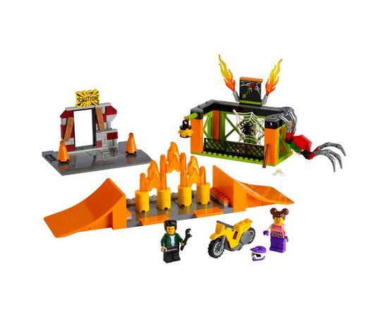 Конструктор LEGO City Stunt Парк каскадёров 170 деталей (60293), изображение 2 Конструктор LEGO City Stunt Парк каскадёров 170 деталей (60293), изображение 2