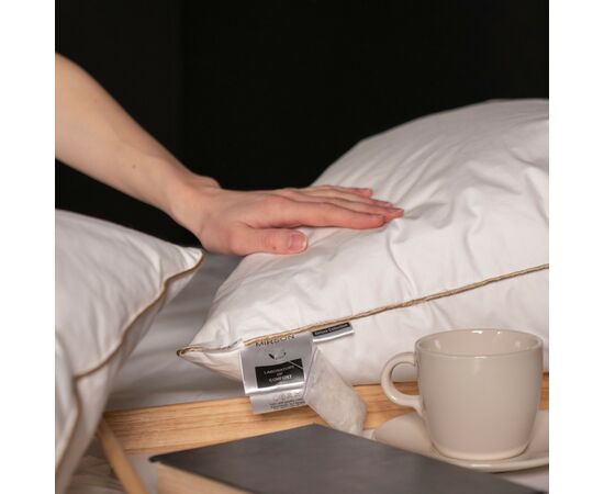 Подушка MirSon пуховая Hand Made De Luxe White 903 низкая 70x70 (2200000555809), изображение 11 Подушка MirSon пуховая Hand Made De Luxe White 903 низкая 70x70 (2200000555809), изображение 11