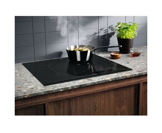 Варочная поверхность Electrolux EIS6648, изображение 3