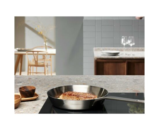 Варочная поверхность Electrolux EIS6648, изображение 5