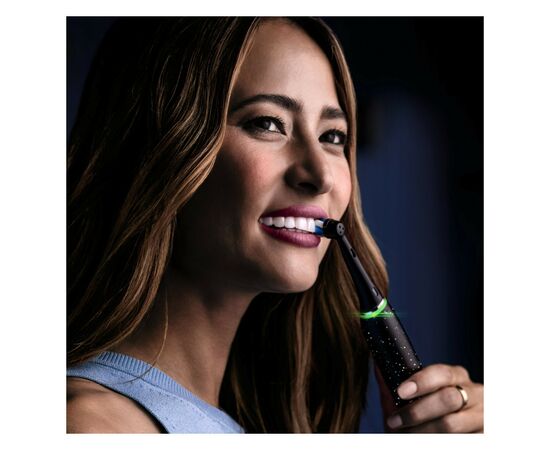 Электрическая зубная щетка Oral-B Series 10 iOM10.1B4.2AD (4210201434672), изображение 11 Электрическая зубная щетка Oral-B Series 10 iOM10.1B4.2AD (4210201434672), изображение 11
