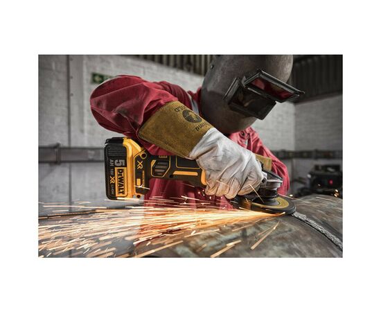 Шлифовальная машина DeWALT DCG405 18В XR Li-lon, 125 мм, 3x5Ah, кейс TSTAK (DCG405P3), изображение 4 Шлифовальная машина DeWALT DCG405 18В XR Li-lon, 125 мм, 3x5Ah, кейс TSTAK (DCG405P3), изображение 4