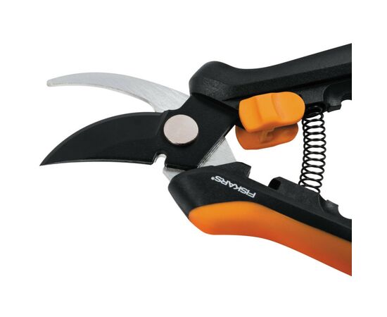 Ножиці садові Fiskars Solid SP14 (1051601), зображення 4 Ножиці садові Fiskars Solid SP14 (1051601), зображення 4