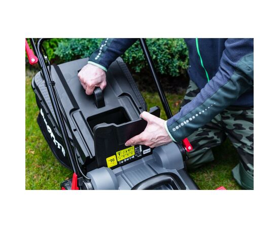 Газонокосилка Graphite 2000Вт, 43см, 45л, 20-70мм, 14кг (59G475), изображение 5 Газонокосилка Graphite 2000Вт, 43см, 45л, 20-70мм, 14кг (59G475), изображение 5