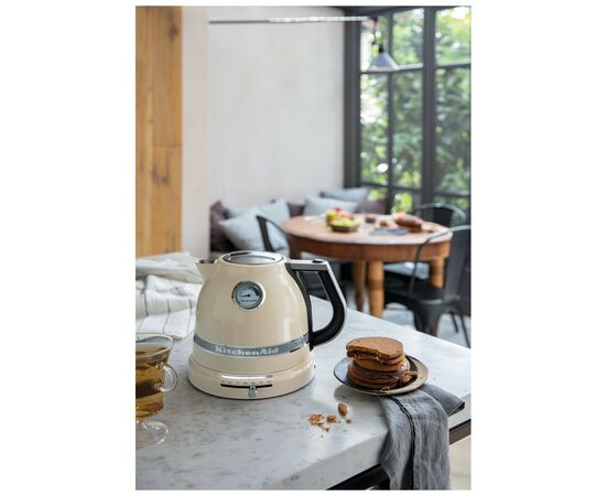 Электрочайник KitchenAid 5KEK1522EAC, изображение 3 Электрочайник KitchenAid 5KEK1522EAC, изображение 3