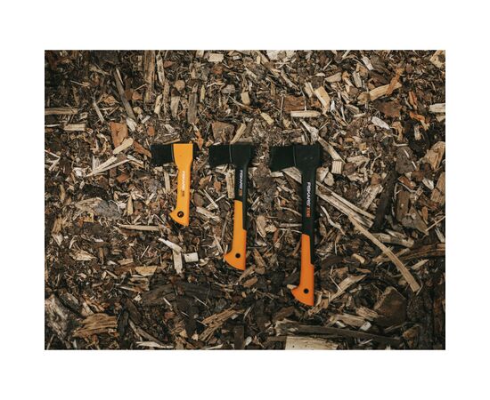 Топор Fiskars X7 35.4см, 640г (1015618), изображение 10 Топор Fiskars X7 35.4см, 640г (1015618), изображение 10