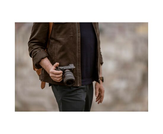 Цифровий фотоапарат Sony Alpha 7CR body black (ILCE7CRB.CEC), зображення 10 Цифровий фотоапарат Sony Alpha 7CR body black (ILCE7CRB.CEC), зображення 10