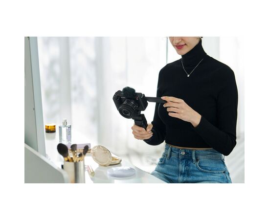 Цифровой фотоаппарат Sony Alpha ZV-E1 body Black (ZVE1B.CEC), изображение 9 Цифровой фотоаппарат Sony Alpha ZV-E1 body Black (ZVE1B.CEC), изображение 9