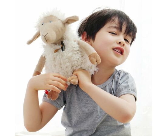 Мягкая игрушка Sigikid Барашек в жупане 33 см (38777SK), изображение 5 Мягкая игрушка Sigikid Барашек в жупане 33 см (38777SK), изображение 5