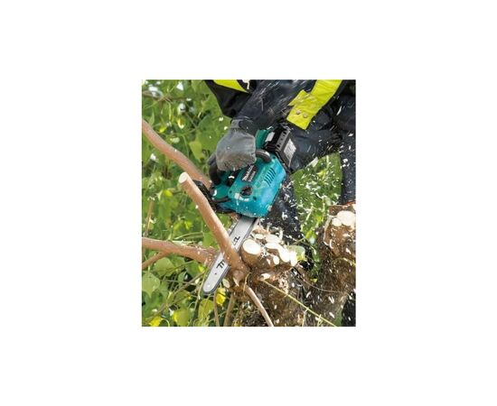Цепная пила Makita LXT, 25 см (без АКБ и БП) (DUC254CZ), изображение 3 Цепная пила Makita LXT, 25 см (без АКБ и БП) (DUC254CZ), изображение 3