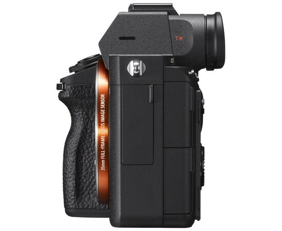 Цифровой фотоаппарат Sony Alpha 7 M3 body black (ILCE7M3B.CEC), изображение 4 Цифровой фотоаппарат Sony Alpha 7 M3 body black (ILCE7M3B.CEC), изображение 4