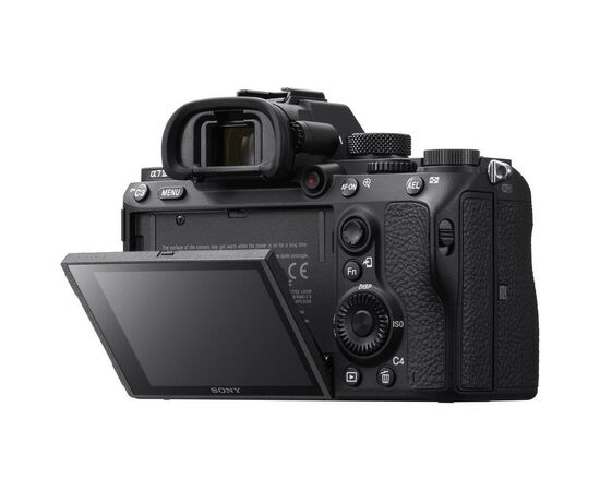 Цифровой фотоаппарат Sony Alpha 7 M3 body black (ILCE7M3B.CEC), изображение 8 Цифровой фотоаппарат Sony Alpha 7 M3 body black (ILCE7M3B.CEC), изображение 8