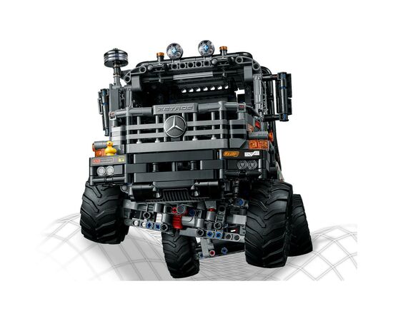 Конструктор LEGO Technic Полноприводный грузовик-внедорожник Mercedes-Benz Ze (42129), изображение 9 Конструктор LEGO Technic Полноприводный грузовик-внедорожник Mercedes-Benz Ze (42129), изображение 9