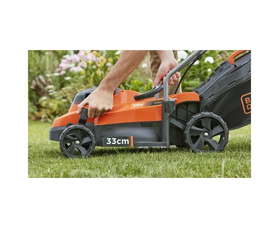 Газонокосилка Black&Decker аккумуляторная 36 В, 2.5 Ач, 32 см, 1 АКБ и ЗУ (BCMW3336L1), изображение 3 Газонокосилка Black&Decker аккумуляторная 36 В, 2.5 Ач, 32 см, 1 АКБ и ЗУ (BCMW3336L1), изображение 3