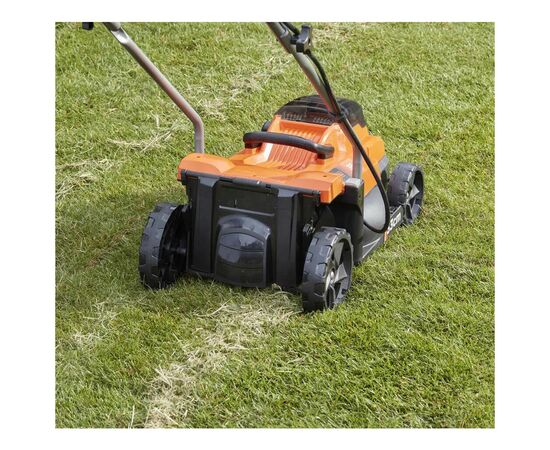Газонокосилка Black&Decker аккумуляторная 36 В, 2.5 Ач, 32 см, 1 АКБ и ЗУ (BCMW3336L1), изображение 4 Газонокосилка Black&Decker аккумуляторная 36 В, 2.5 Ач, 32 см, 1 АКБ и ЗУ (BCMW3336L1), изображение 4