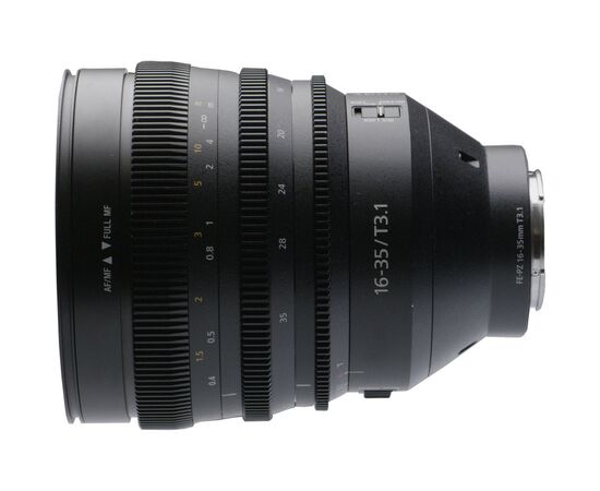 Объектив Sony SEL C 1635mm T3.1 (SELC1635G.SYX), изображение 14 Объектив Sony SEL C 1635mm T3.1 (SELC1635G.SYX), изображение 14