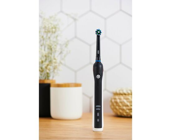 Электрическая зубная щетка Oral-B PRO 700 D16.513.1U + D100.410.2K Cars (Family Edition), изображение 9 Электрическая зубная щетка Oral-B PRO 700 D16.513.1U + D100.410.2K Cars (Family Edition), изображение 9