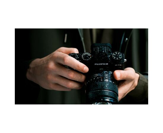 Цифровой фотоаппарат Fujifilm X-T5 + XF 16-80 F4 Kit Black (16782571), изображение 3 Цифровой фотоаппарат Fujifilm X-T5 + XF 16-80 F4 Kit Black (16782571), изображение 3