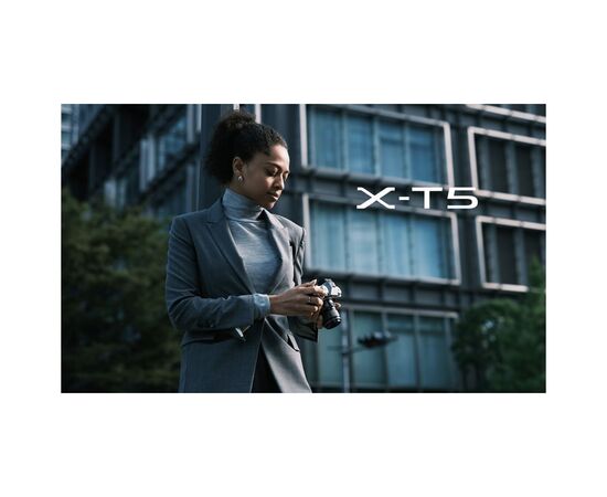 Цифровой фотоаппарат Fujifilm X-T5 + XF 18-55mm F2.8-4 Kit Silver (16783056), изображение 2 Цифровой фотоаппарат Fujifilm X-T5 + XF 18-55mm F2.8-4 Kit Silver (16783056), изображение 2