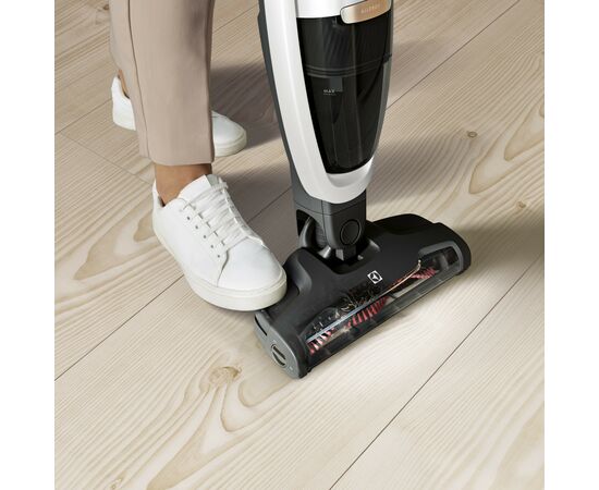 Пылесос Electrolux WQ81-ALRS, изображение 12 Пылесос Electrolux WQ81-ALRS, изображение 12