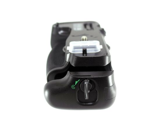 Батарейный блок Meike Nikon D750 (MK-DR750 MB-D16) (DV00BG0051), изображение 3 Батарейный блок Meike Nikon D750 (MK-DR750 MB-D16) (DV00BG0051), изображение 3