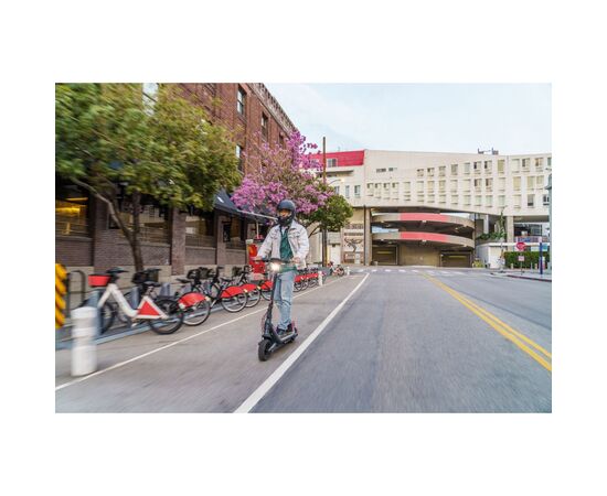 Электросамокат Ninebot Segway P100SE Black (AA.00.0012.49), изображение 3 Электросамокат Ninebot Segway P100SE Black (AA.00.0012.49), изображение 3