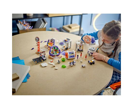 Конструктор LEGO Friends Космическая база на Марсе и ракета 981 деталей (42605), изображение 10