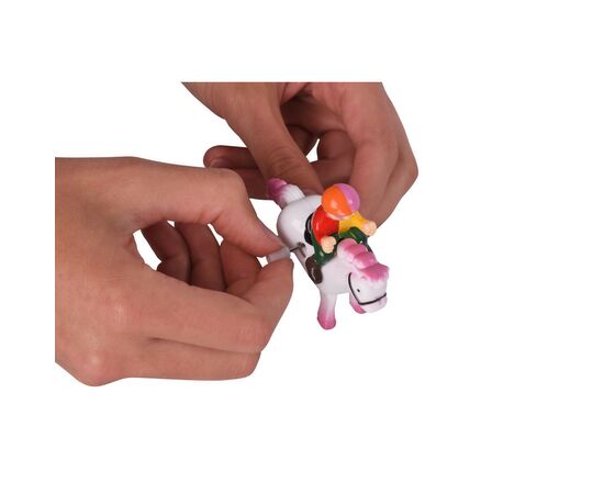 Игровой набор Goki Заводная игрушка Жокей (13094G-2), изображение 2 Игровой набор Goki Заводная игрушка Жокей (13094G-2), изображение 2