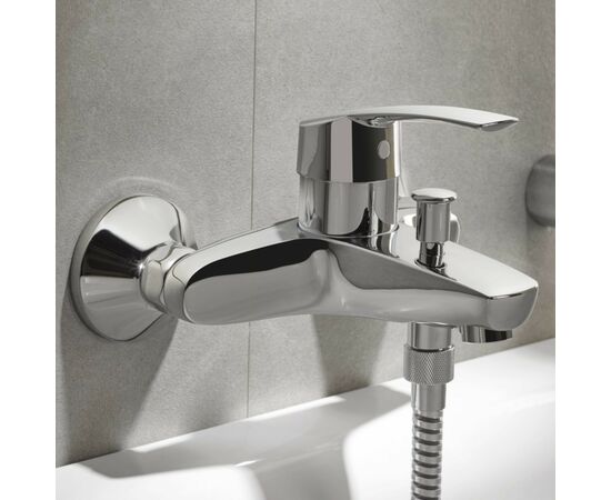 Смеситель Grohe Eurosmart (33300002), изображение 2 Смеситель Grohe Eurosmart (33300002), изображение 2