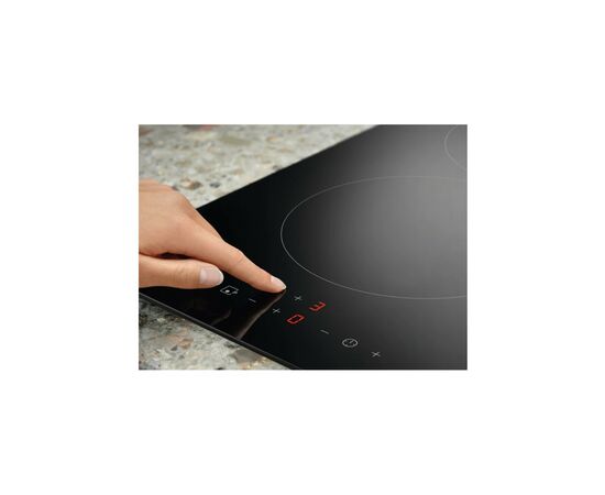 Варочная поверхность Electrolux IPE3241KC, изображение 3 Варочная поверхность Electrolux IPE3241KC, изображение 3